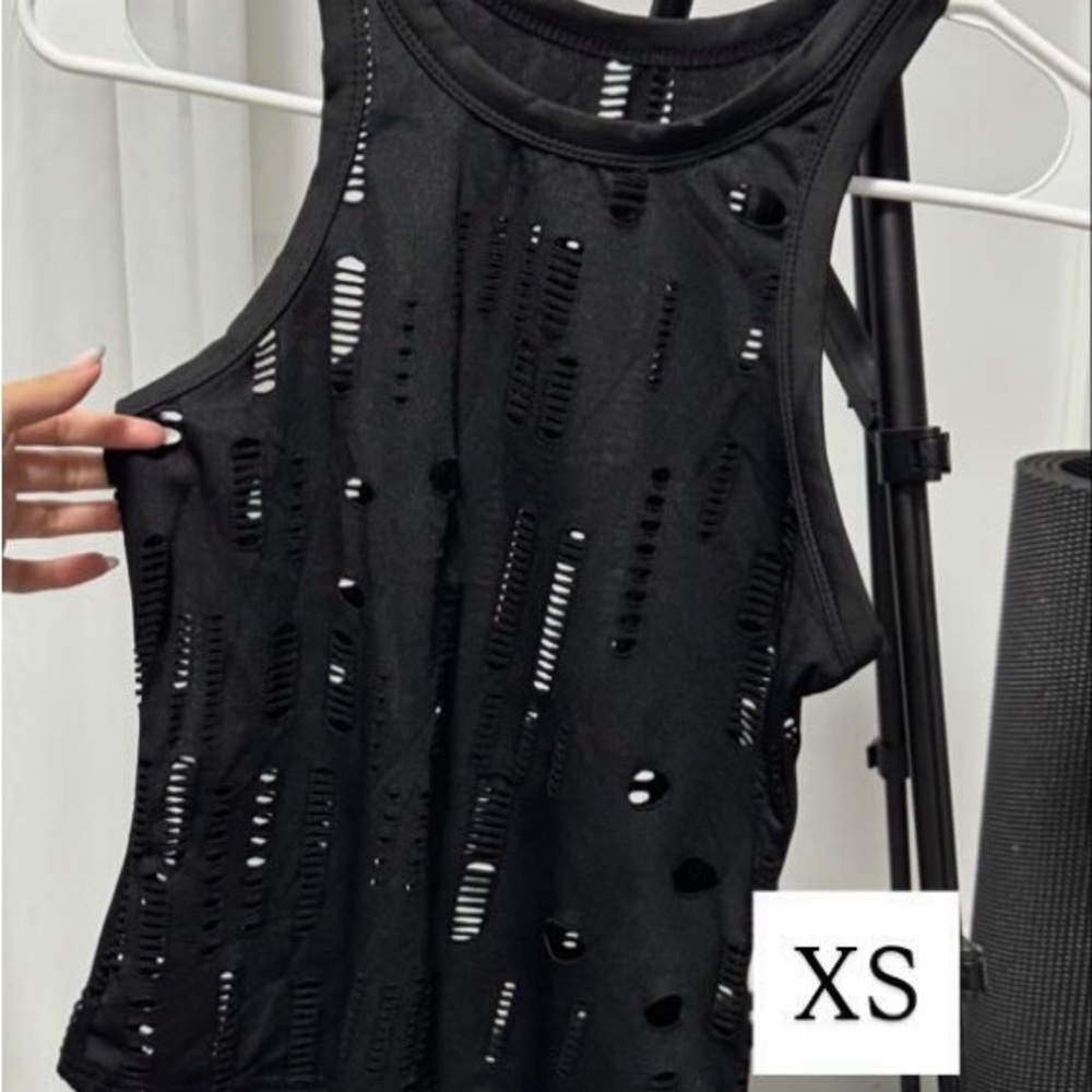 SHEIN Black Cut-Out Tank Top